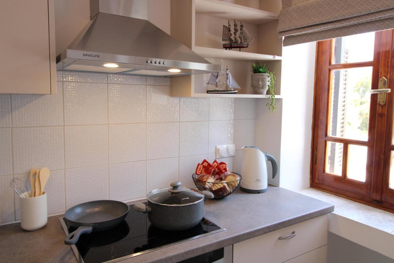Plaka Philoxenia Apartments エクステリア 写真