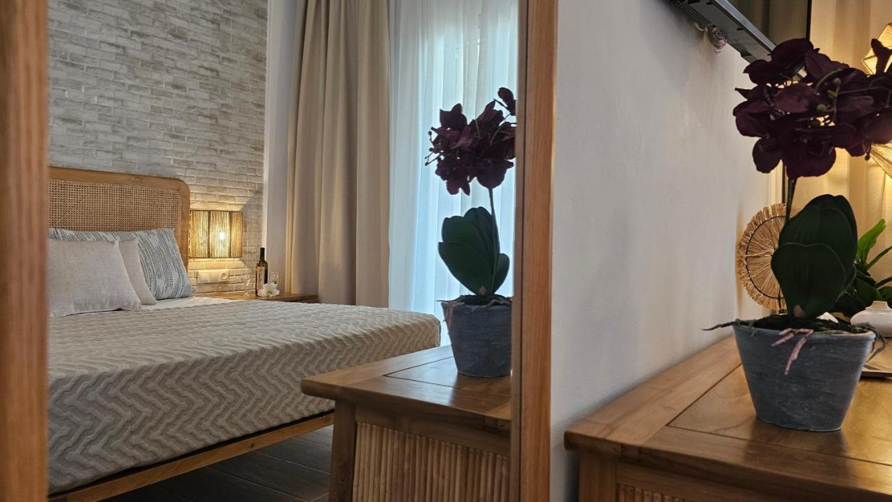 Plaka Philoxenia Apartments エクステリア 写真